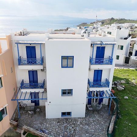 Athos Studios Tinos Luaran gambar